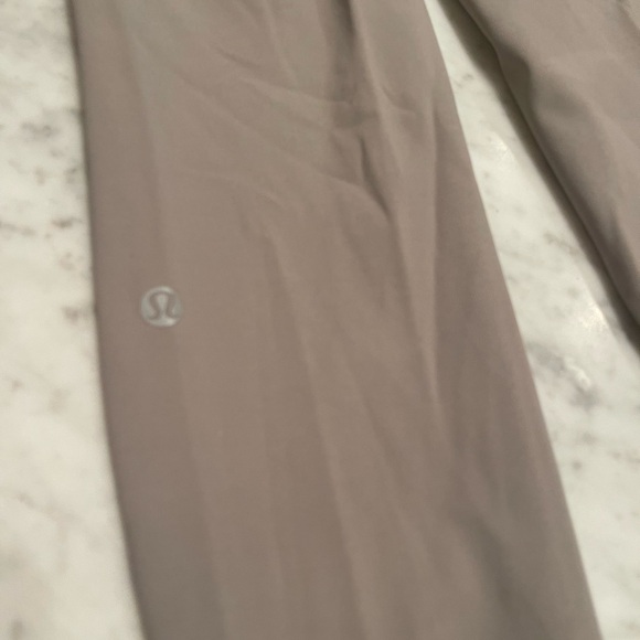 Lululemon Reflective Dot Leggings with pockets. 4. Taupe. - Picture 5 of 5